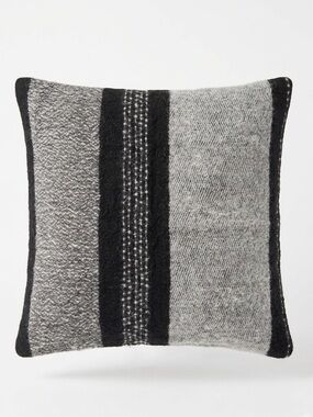 Rejuvenation Pottery Barn 24x24 Handcrafted Alpaca Blend Pillow Cover